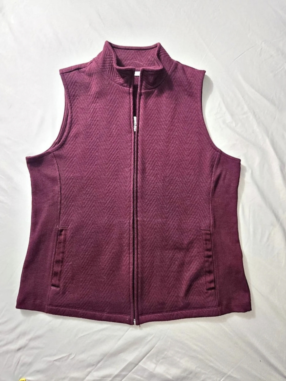 Craft & Barrow Women's Purple Geometric Vest Size Medium